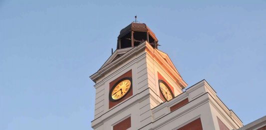Reloj de la Puerta del Sol