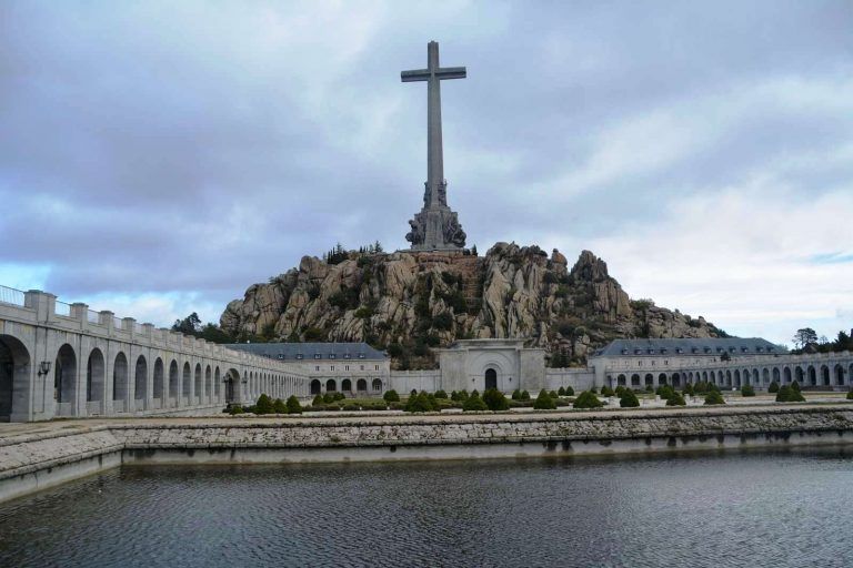 valle-de-cuelgamuros-visita-entradas-precios-y-horarios-mirador-madrid