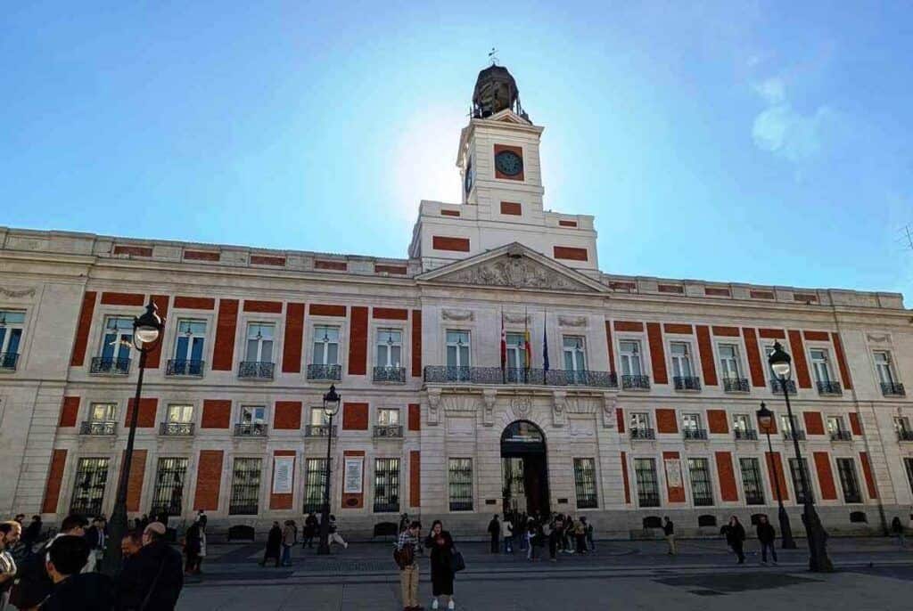 Real Casa de Correos en la Puerta del Sol - Mirador Madrid