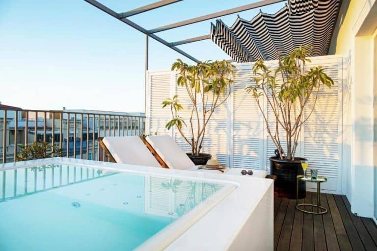 Hoteles con jacuzzi