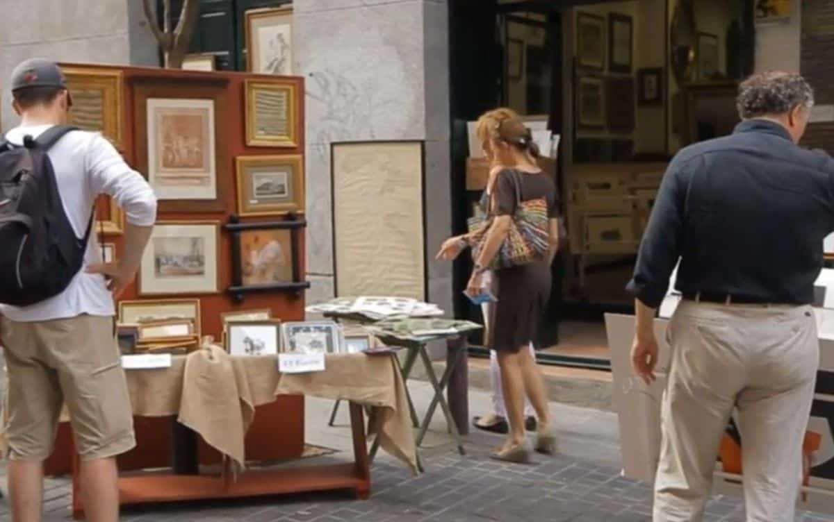 Mercado de las Ranas
